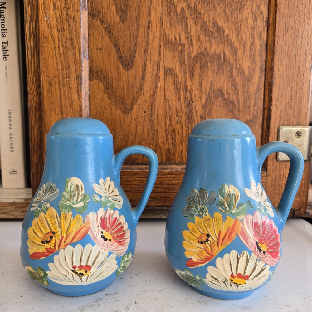 Vintage Ransburg Floral Blue Salt And Pepper Shakers